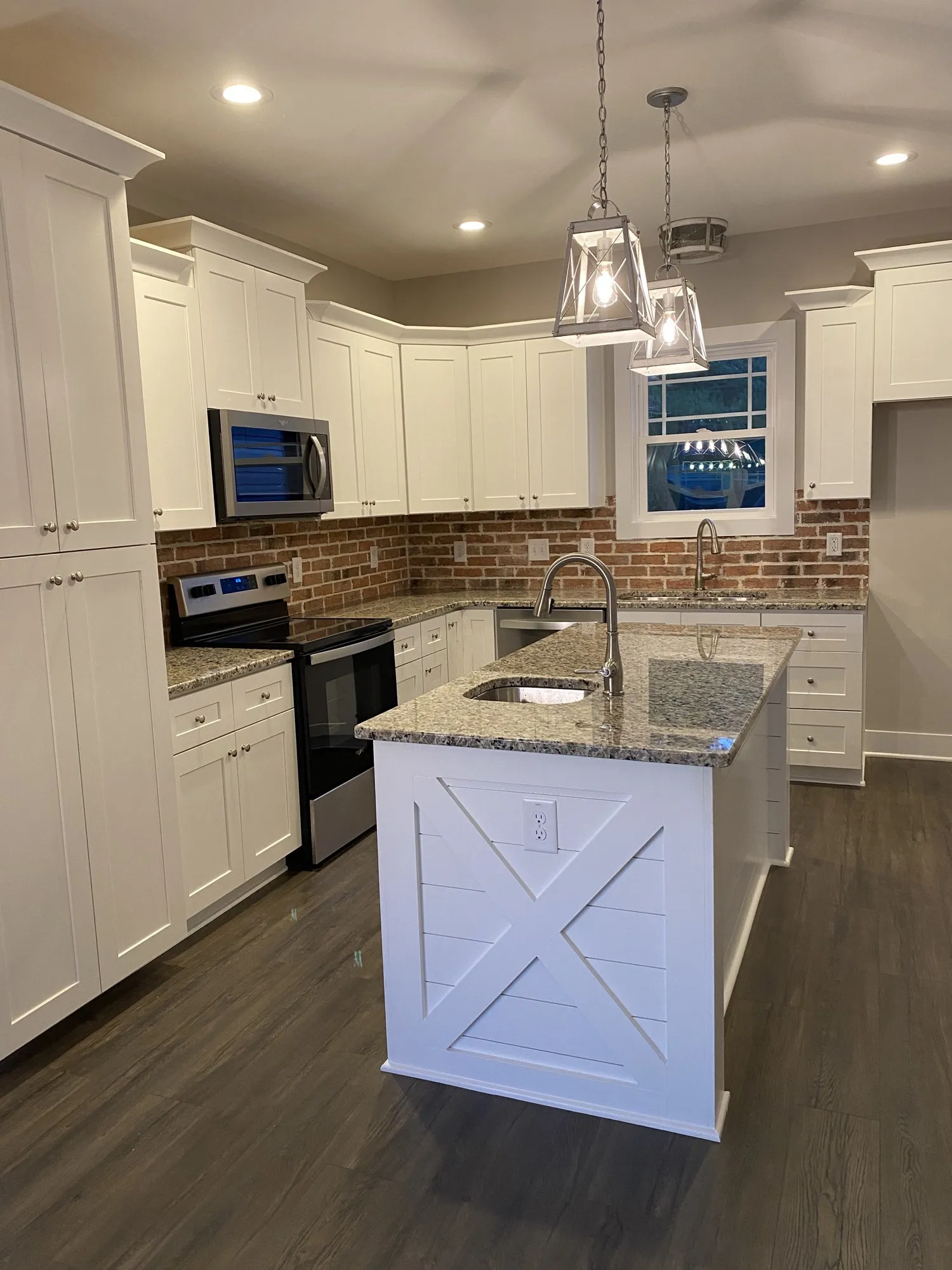 Kitchen — Island & Pendants